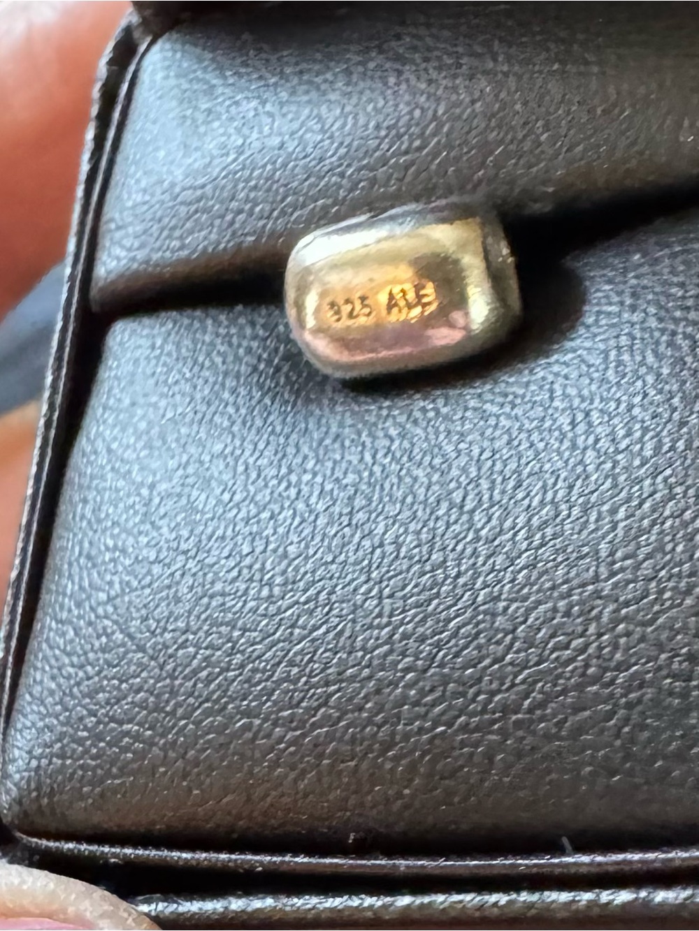 👜 PANDORA Sterling Silver 925 w/Gold Top Bead Charm - Retired - Picture 3 of 9